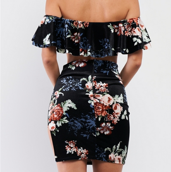 Sage Dresses & Skirts - 🏆HP🏆 Black Floral Velvet Ruffle Crop Top/Skirt Set